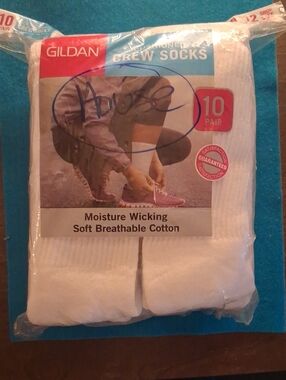 Gildan White Crew Socks - 10 Pack